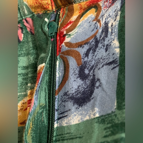 Vintage Capacity Petites Women’s Shorts Petite L Floral Hawaiian Bermuda - Picture 3 of 9